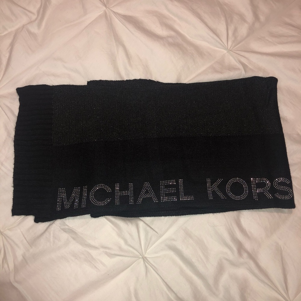 Michael Kors Knit Scarf